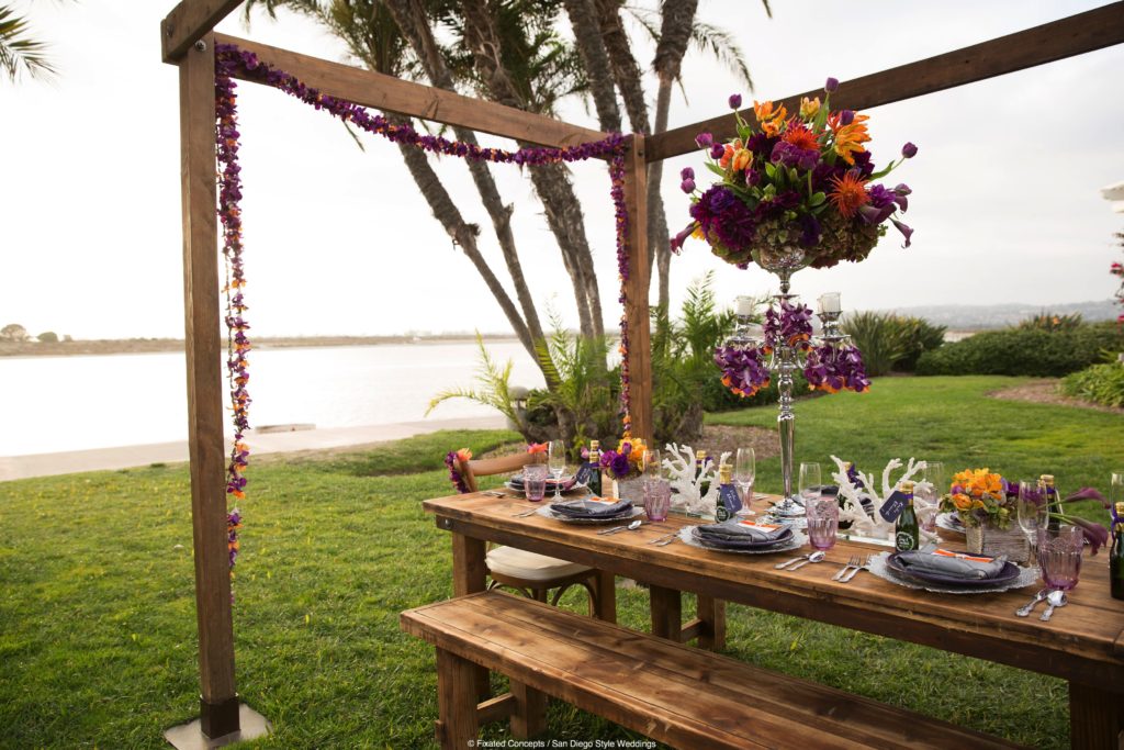 beach wedding tablescape, purple and oragne wedding tablescape