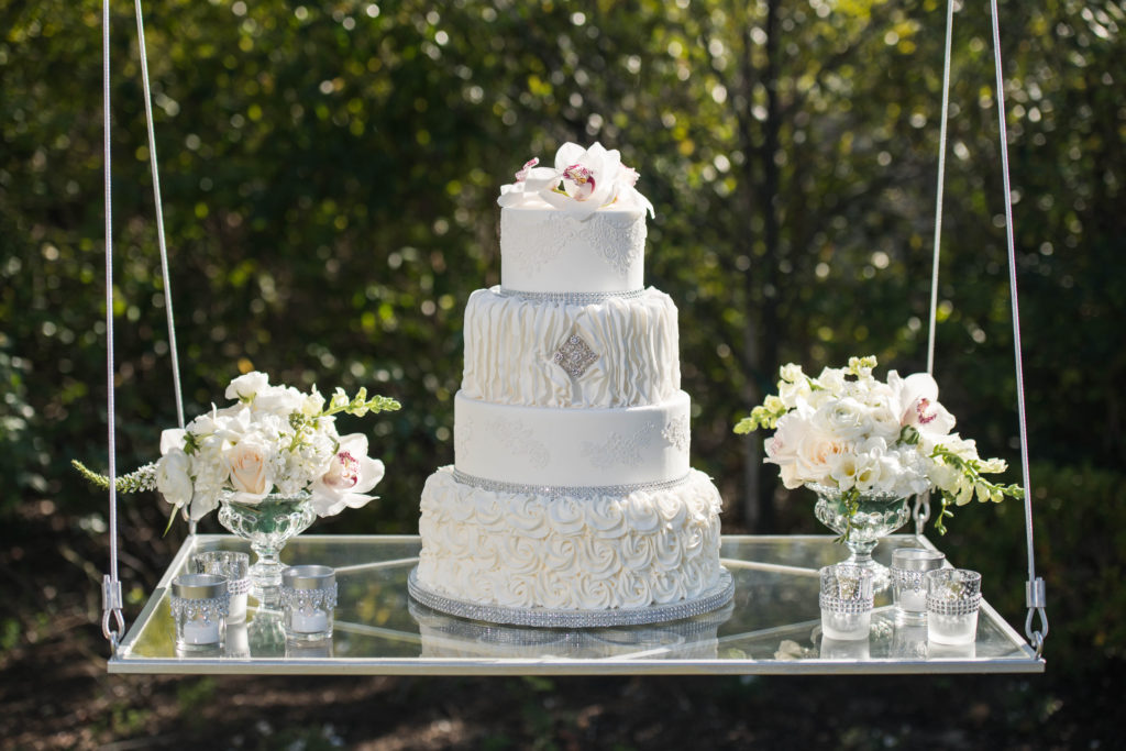 white cake, cake swing, wedding cake, rhinestone on cake